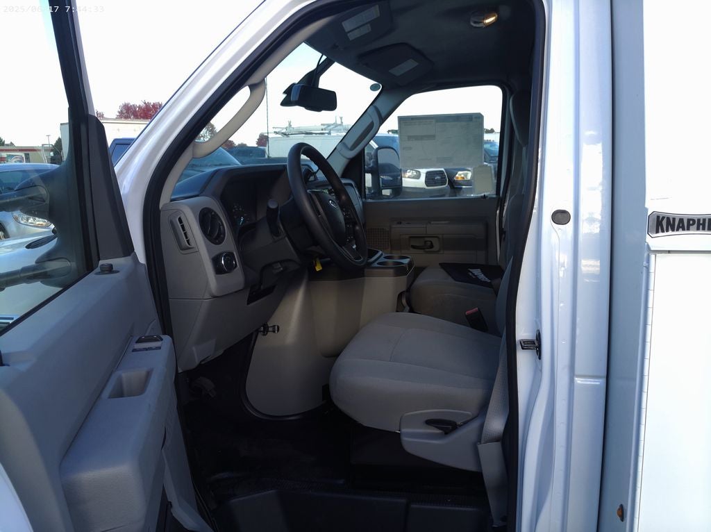 2026 Ford E-350SD Base Cutaway