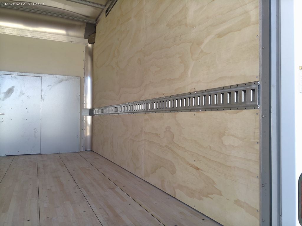 2026 Ford E-350SD Base Cutaway