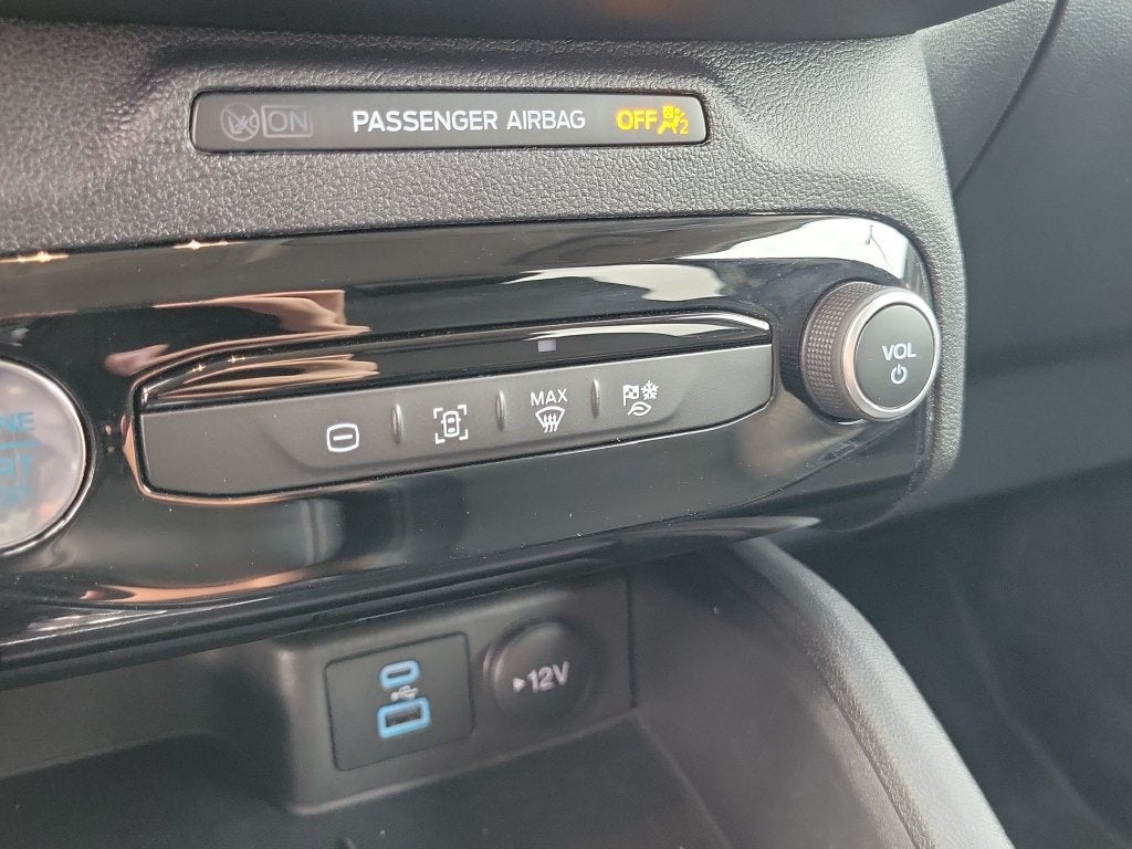 2023 Ford Escape Plug-In Hybrid Base