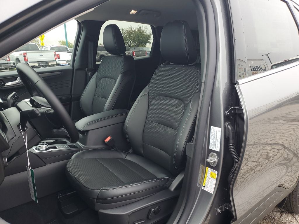 2026 Ford Escape Plug-In Hybrid Base