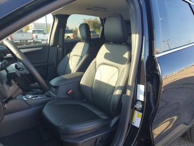 2026 Ford Escape Platinum