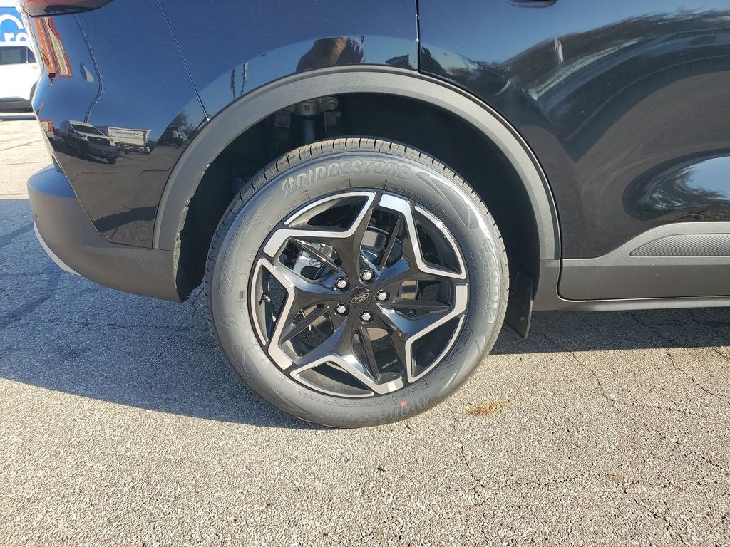 2026 Ford Escape Platinum