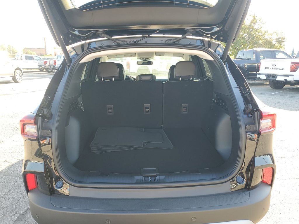 2026 Ford Escape Platinum