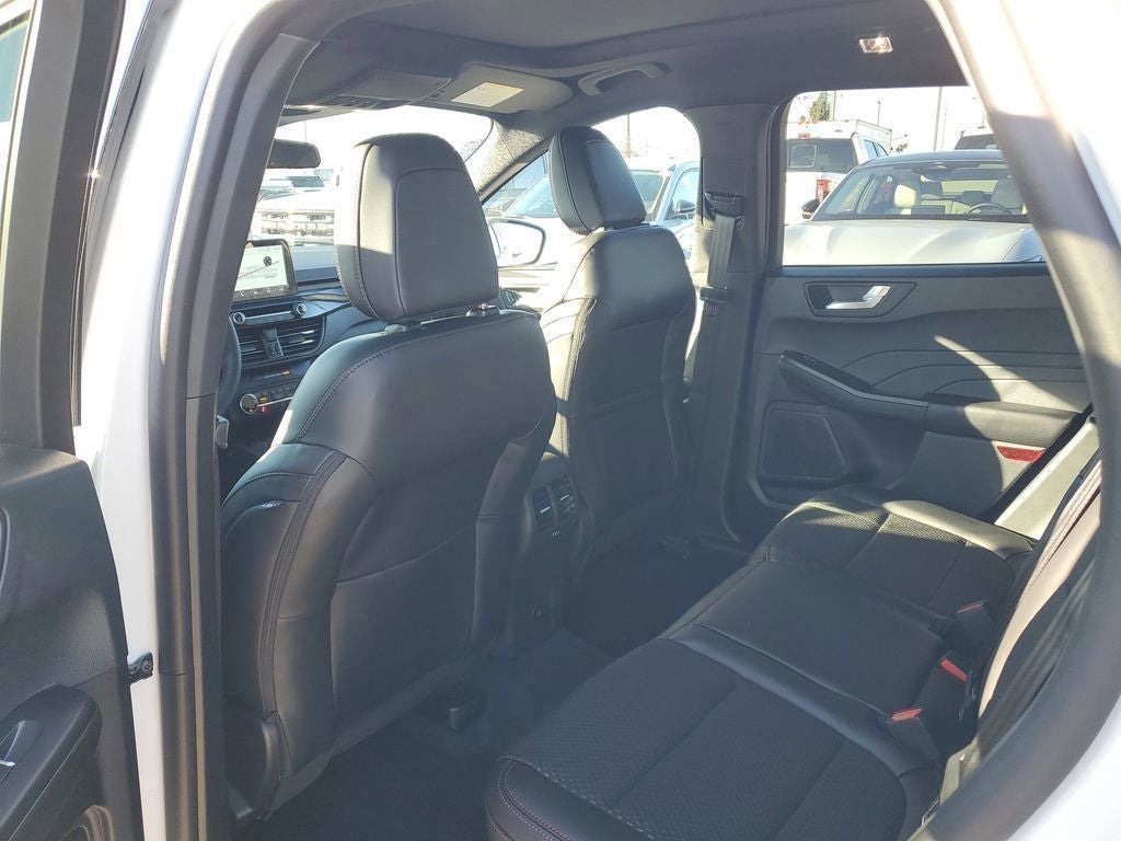 2026 Ford Escape ST-Line Select