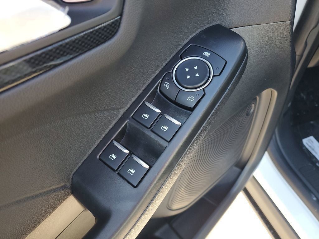 2026 Ford Escape ST-Line Select