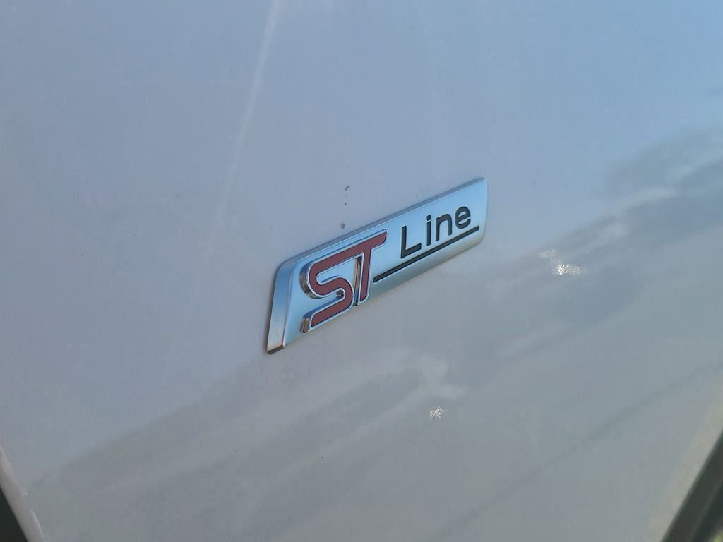 2026 Ford Escape ST-Line Select