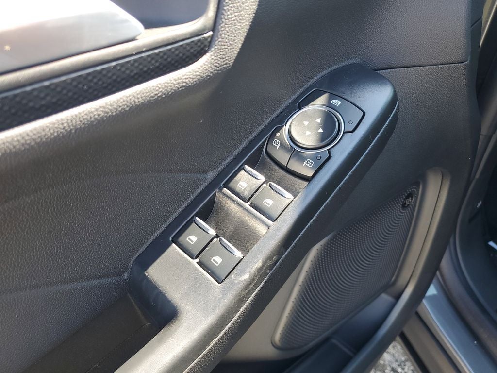 2026 Ford Escape ST-Line Select