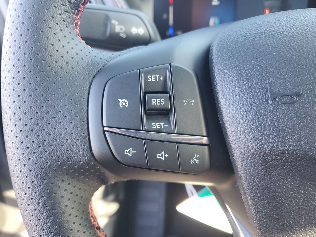 2026 Ford Escape Hybrid ST-Line Select