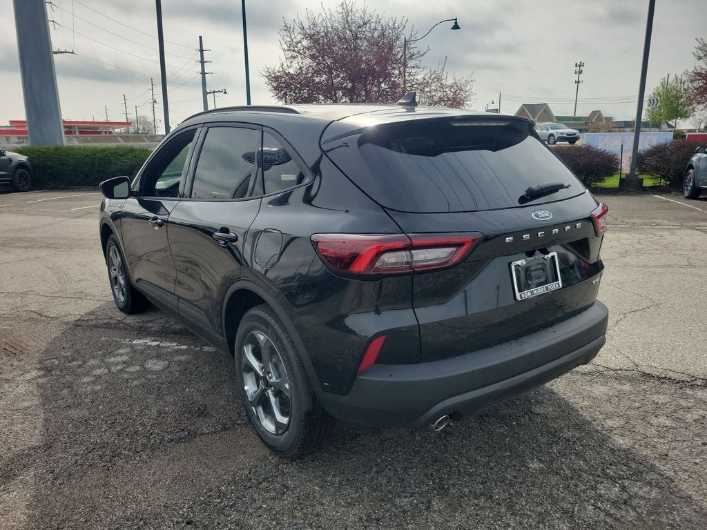 2026 Ford Escape Hybrid ST-Line Select