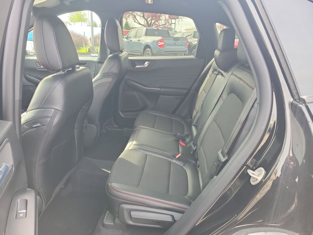 2026 Ford Escape Hybrid ST-Line Select