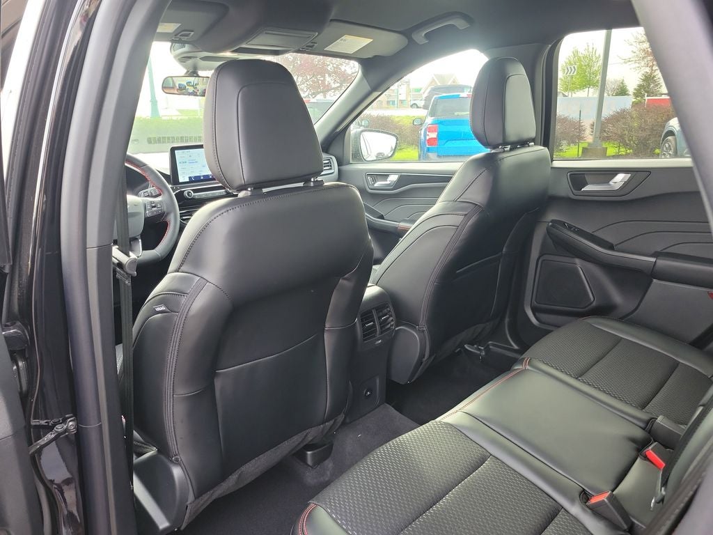 2026 Ford Escape Hybrid ST-Line Select