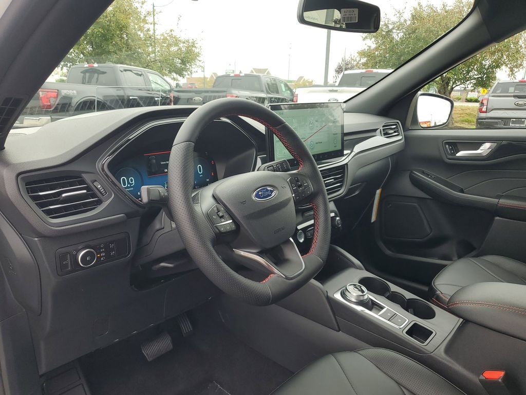 2026 Ford Escape ST-Line Elite