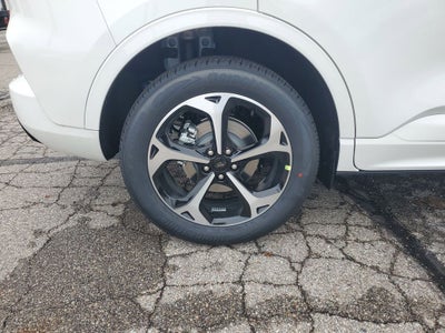 2026 Ford Escape ST-Line Elite