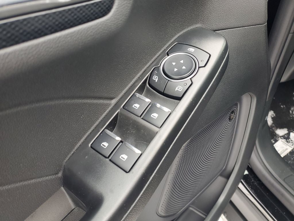 2026 Ford Escape Hybrid ST-Line Elite