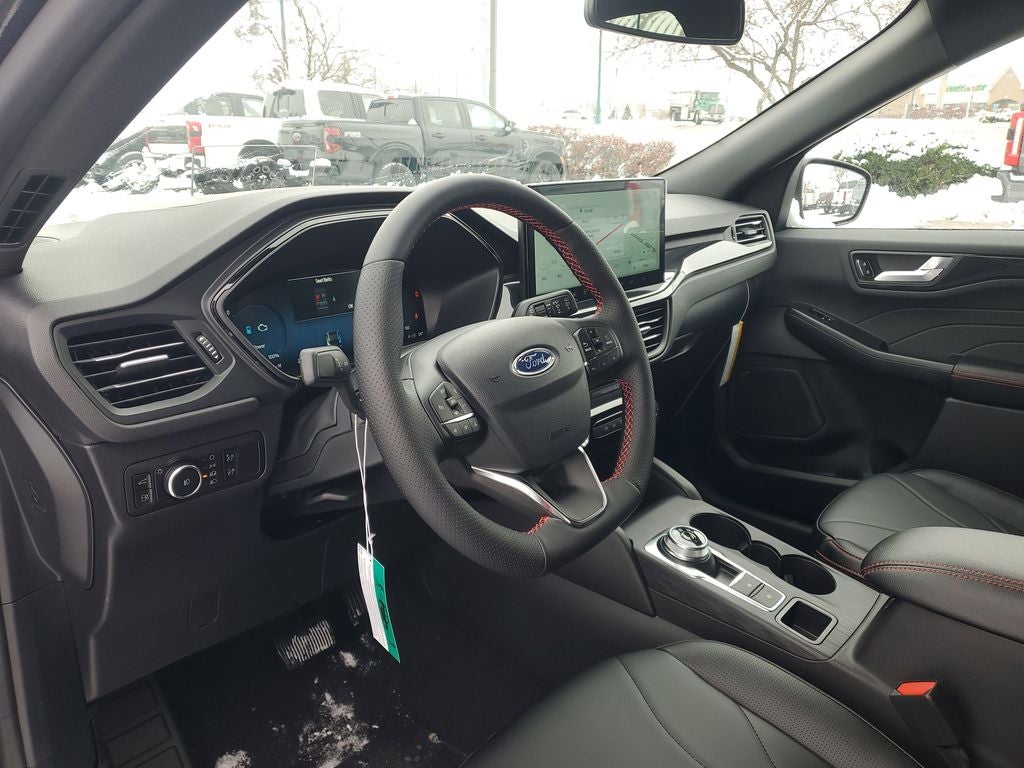 2026 Ford Escape Hybrid ST-Line Elite