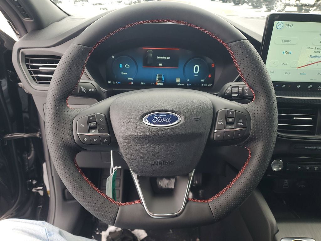 2026 Ford Escape Hybrid ST-Line Elite