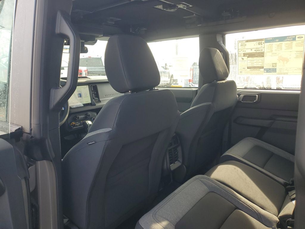 2025 Ford Bronco Base