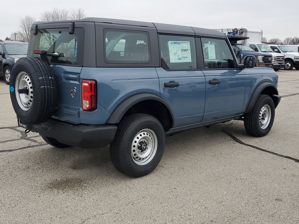 2025 Ford Bronco Base