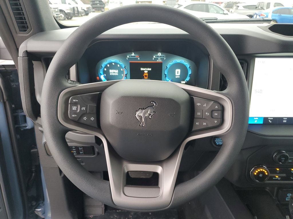 2025 Ford Bronco Base