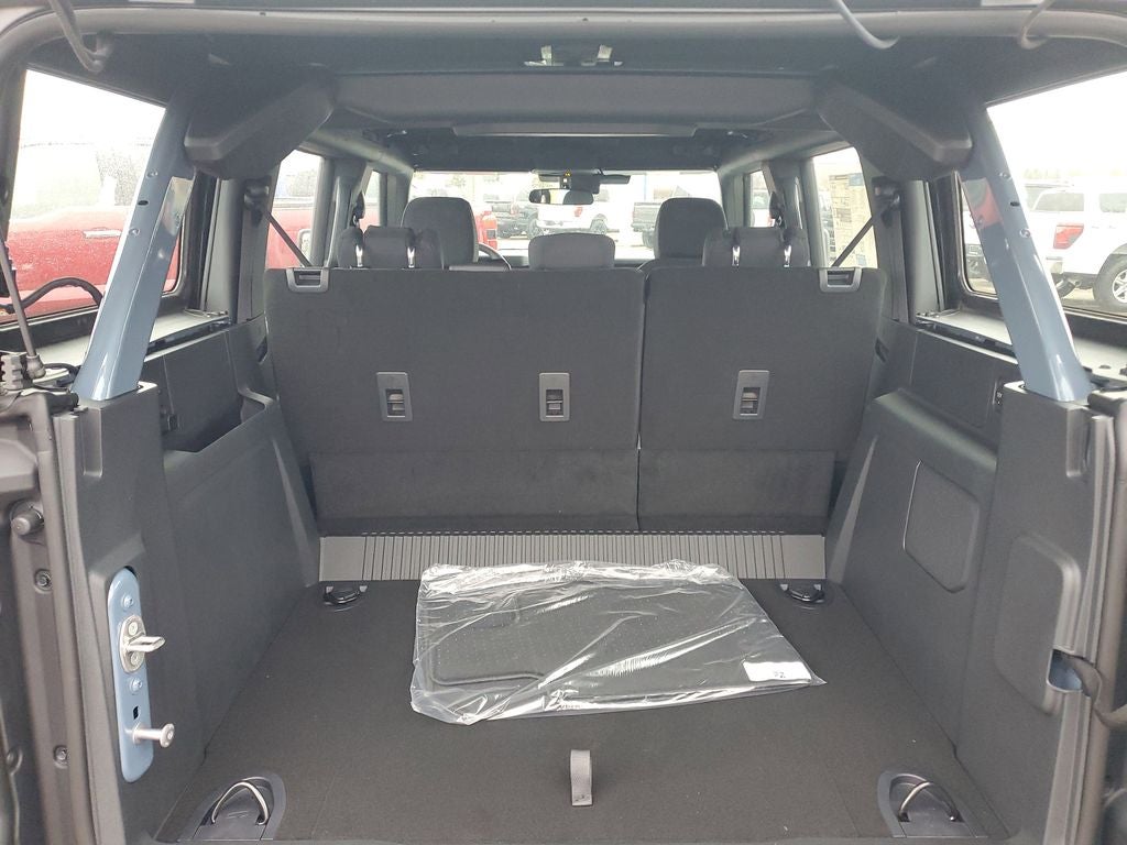 2025 Ford Bronco Base