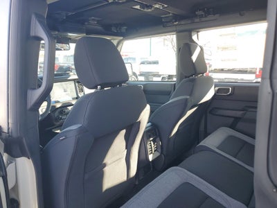 2025 Ford Bronco Base