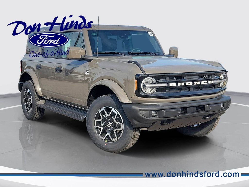 2026 Ford Bronco Outer Banks