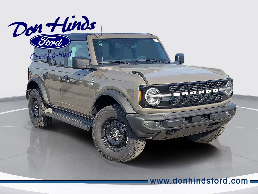 2026 Ford Bronco Outer Banks