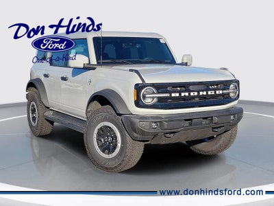 2026 Ford Bronco Outer Banks