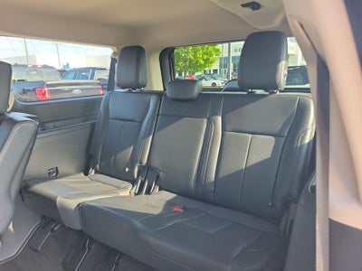 2022 Ford Expedition Max XLT