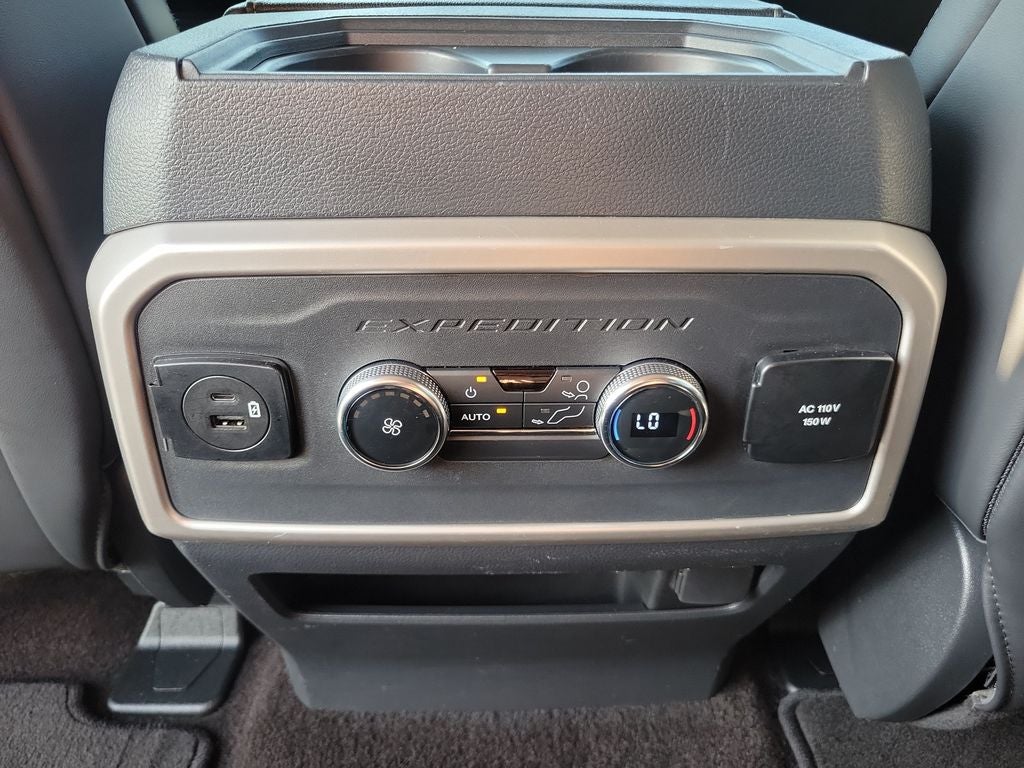 2022 Ford Expedition Max XLT