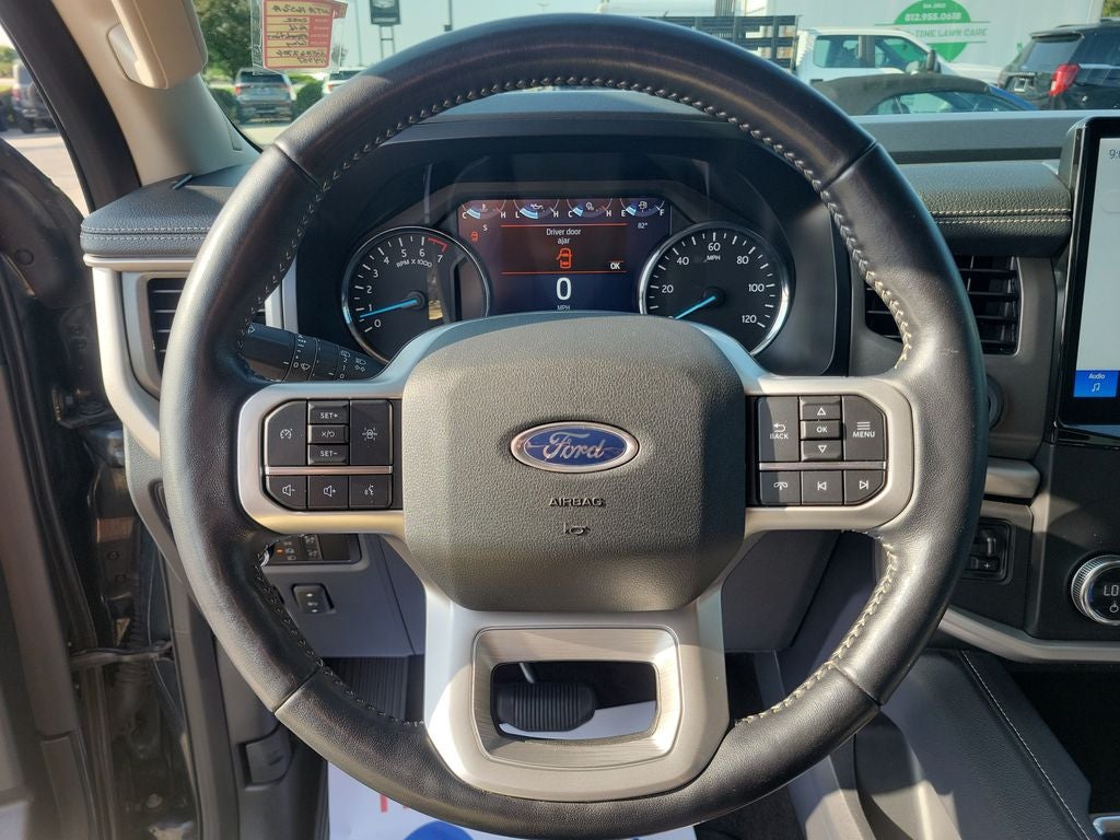 2022 Ford Expedition Max XLT