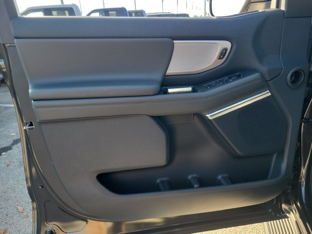 2027 Ford Expedition Active