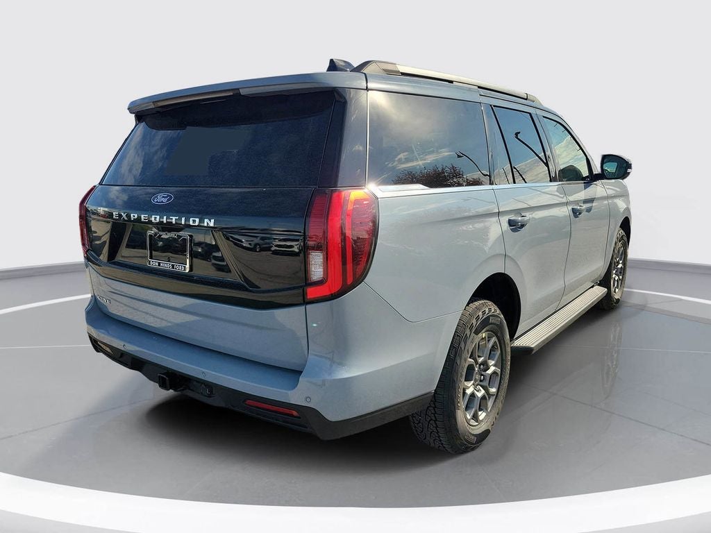 2026 Ford Expedition Active