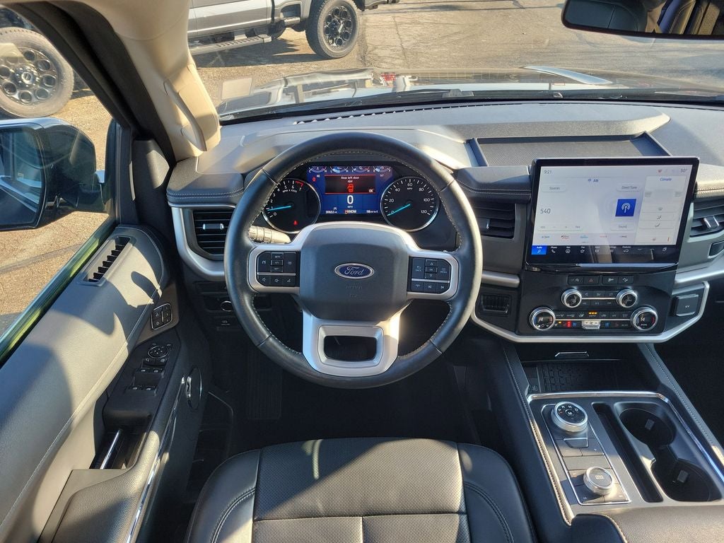 2024 Ford Expedition XLT