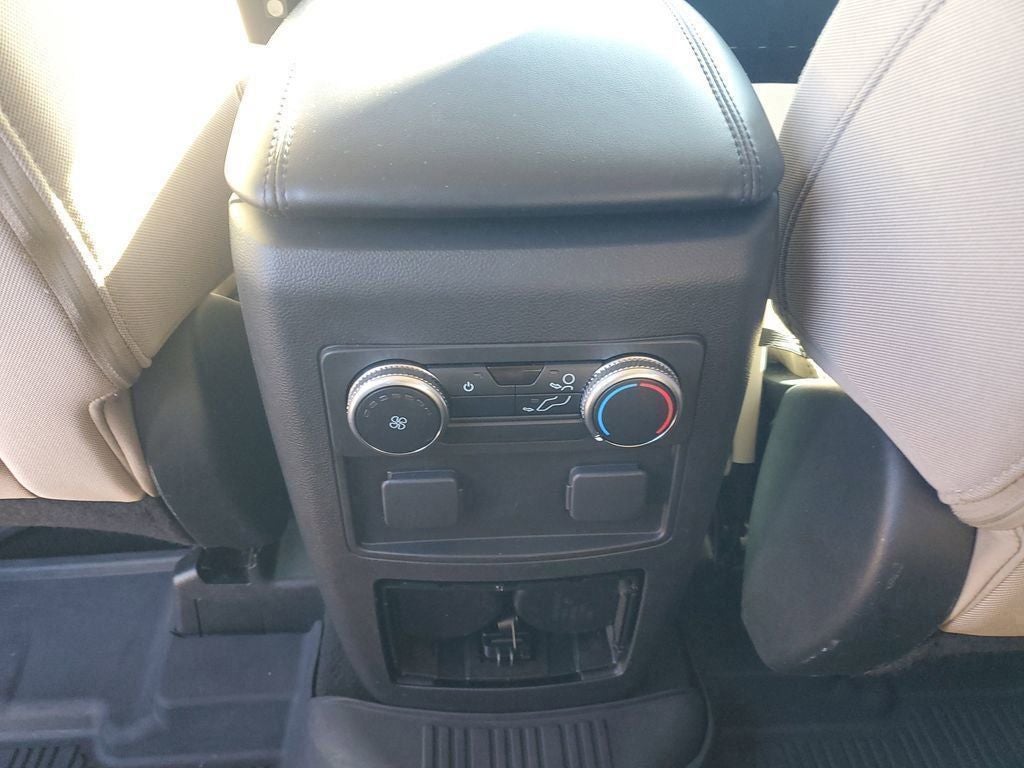 2021 Ford Explorer Base