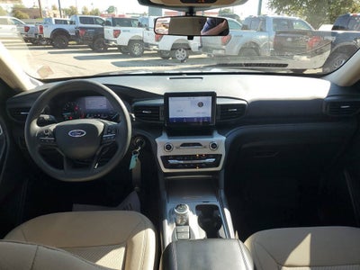 2021 Ford Explorer Base