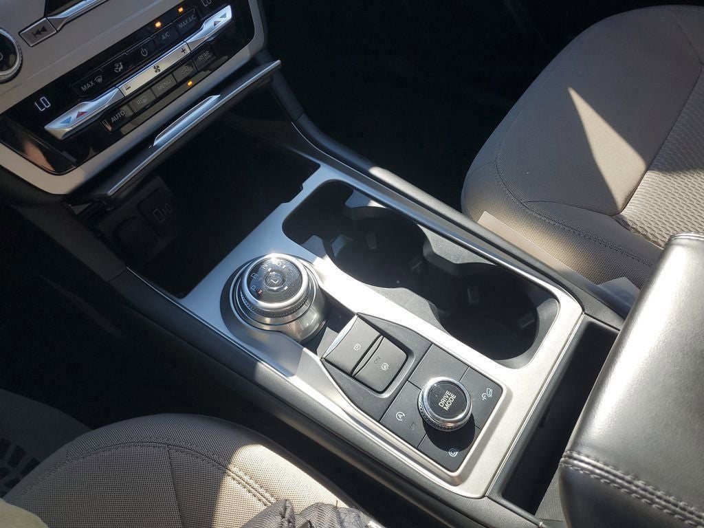 2021 Ford Explorer Base