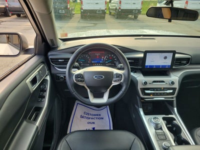2024 Ford Explorer XLT