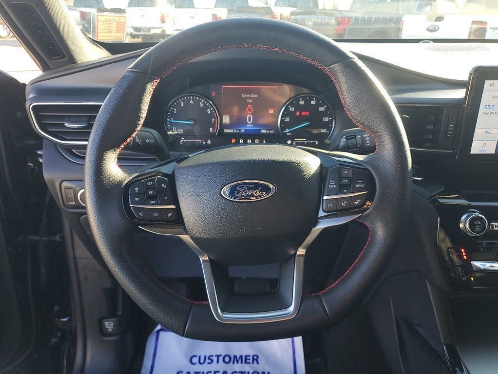 2023 Ford Explorer ST-Line