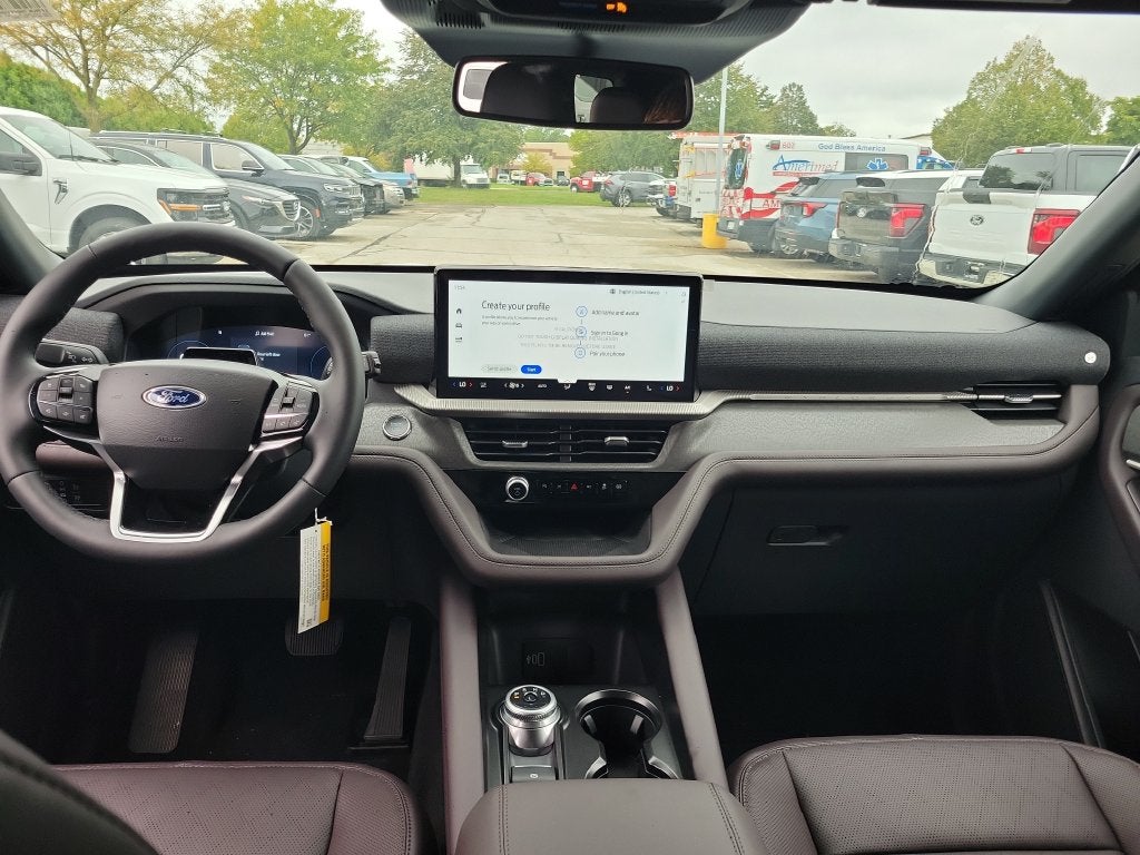 2027 Ford Explorer Platinum