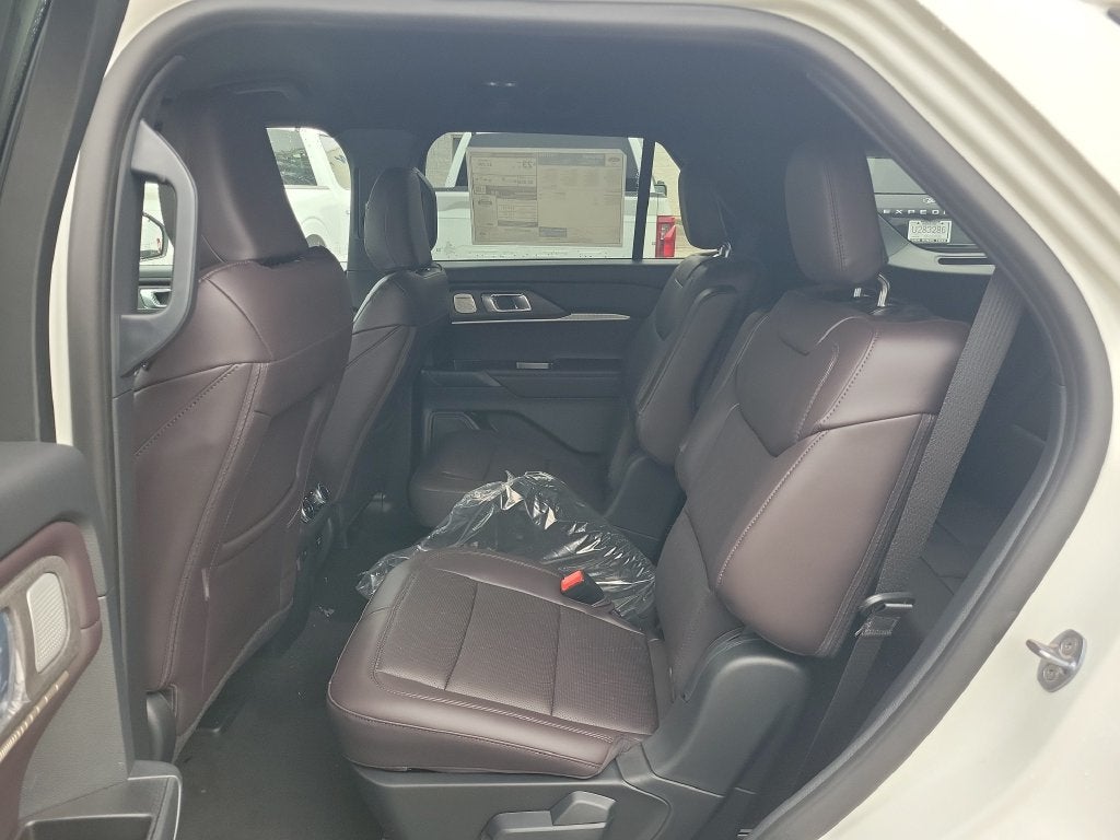 2027 Ford Explorer Platinum