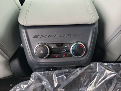 2027 Ford Explorer Platinum