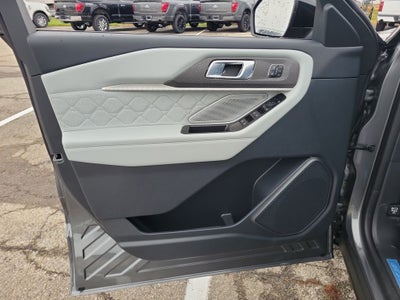 2027 Ford Explorer Platinum