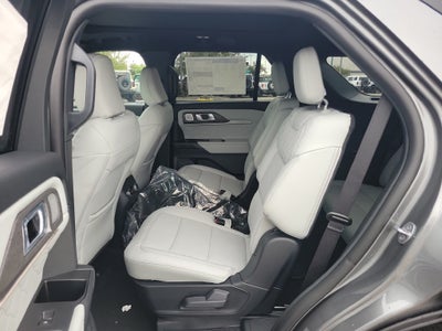 2027 Ford Explorer Platinum
