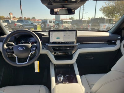 2027 Ford Explorer Platinum