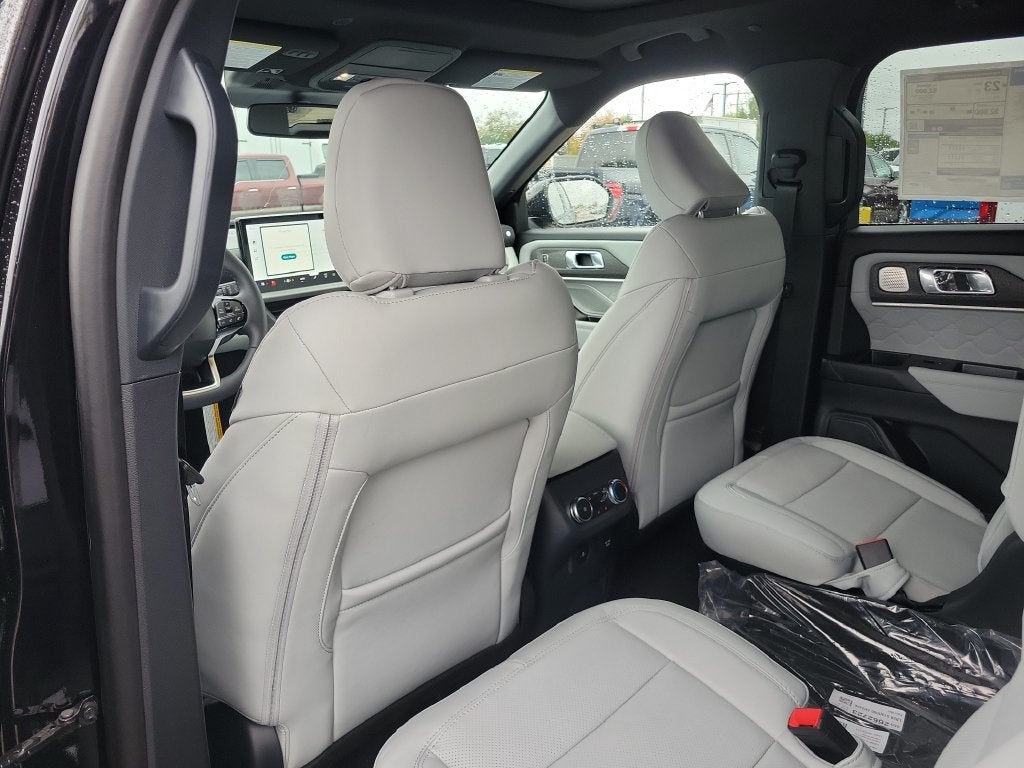 2027 Ford Explorer Platinum