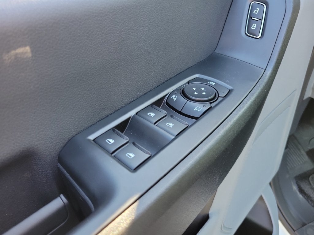 2027 Ford F-250SD XL