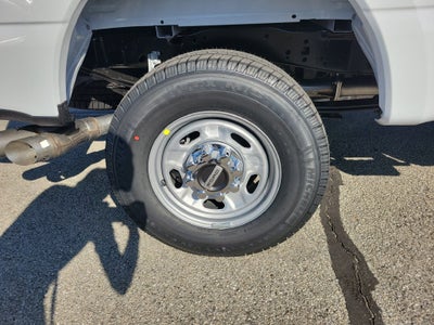 2027 Ford F-250SD XL