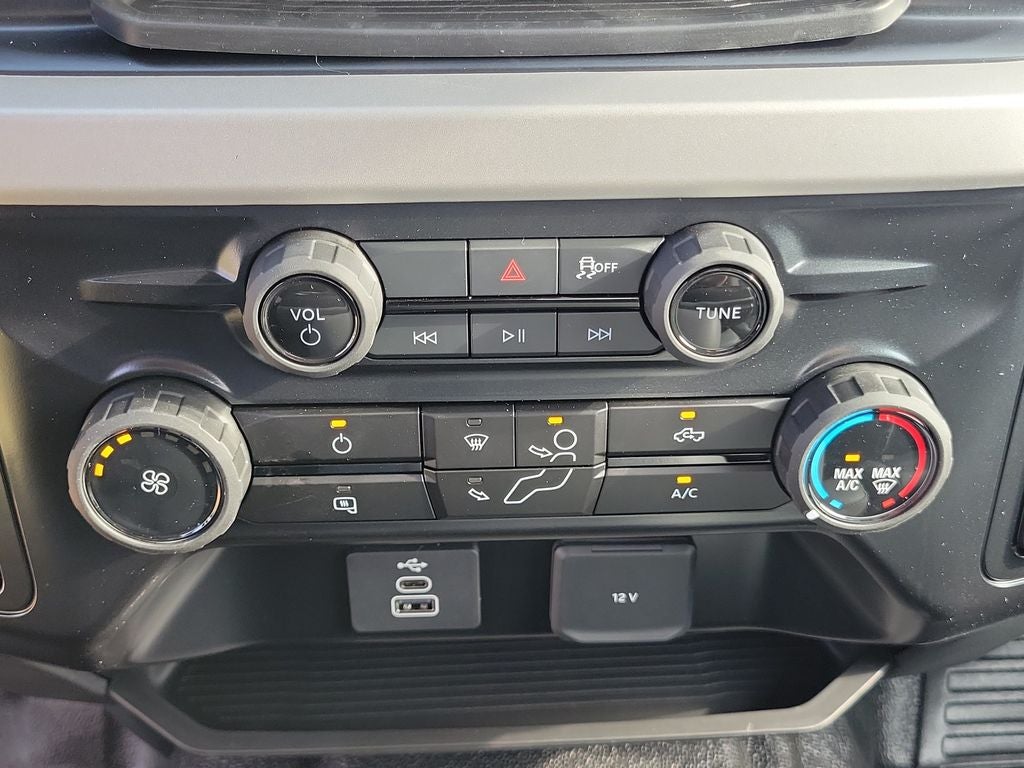 2027 Ford F-250SD XL