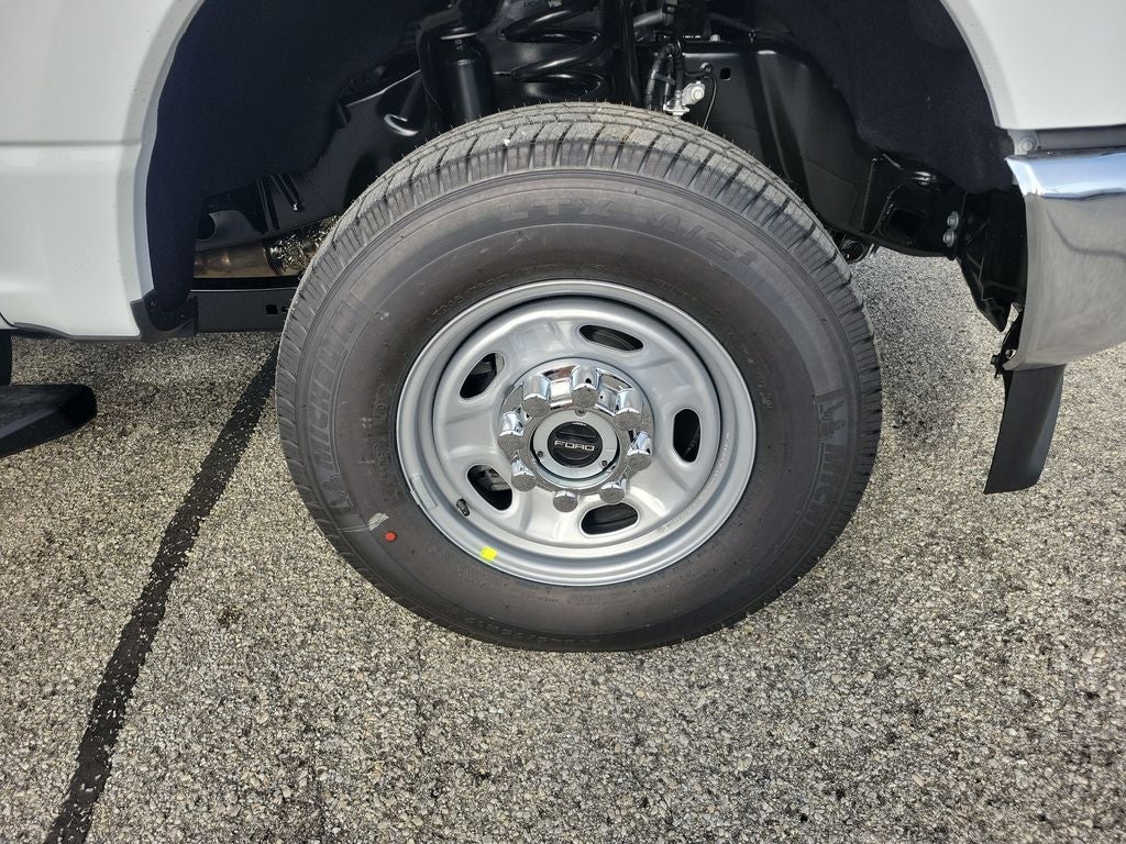2027 Ford F-250SD XL